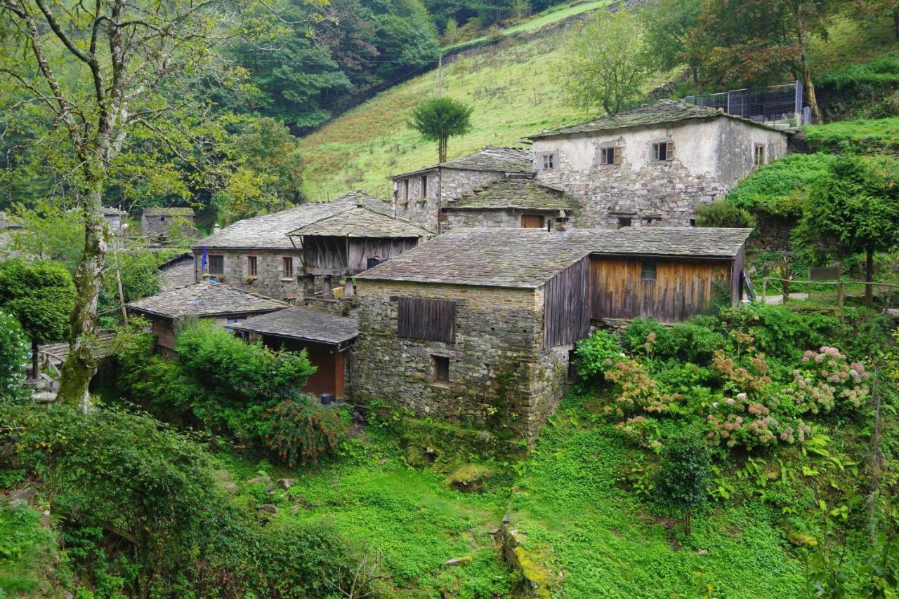 Villa El Pedroso Villahormes Exterior foto